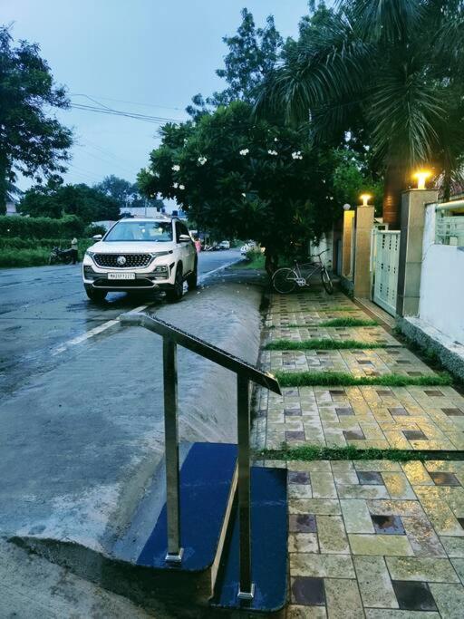 Elegant 3Bhk Villa, Hillside Hideaway, 10 Mins From Mh Bus Stand Aurangabad  Exterior photo